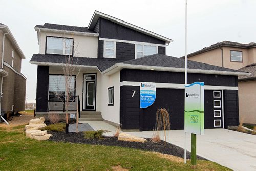 BORIS MINKEVICH / WINNIPEG FREE PRESS
7 Snowberry Circle in Sage Creek. Broadview Homes. Nice curb appeal. April 24, 2017