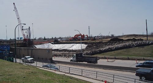 Canstar Community News April 20, 2017 - Construction on the Jubilee underpass continues in preparation for Phase 2 of the southwest rapid transit corridor. Work is expected to last through the summer and into the fall. (Danielle Da Silva/Canstar/Sou'wester)