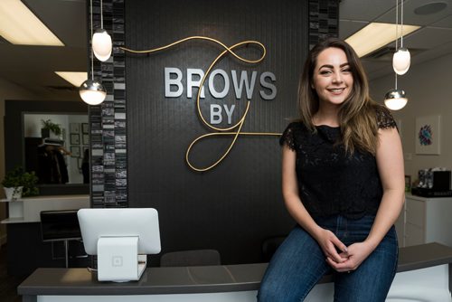 DAVID LIPNOWSKI / WINNIPEG FREE PRESS

Founder and CEO of Brows by G, Giovanna Minenna at her shop on Grant Ave Thursday April 27, 2017.