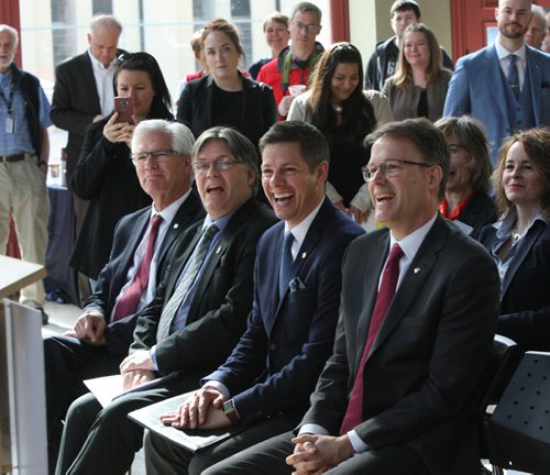 WAYNE GLOWACKI / WINNIPEG FREE PRESS
Seated in front from right, RRC president Paul Vogt, Mayor Brian Bowman, Ian Wishart, Minister of Education and Training beside
Jim Carr, Minister of Natural Resources at the announcement Thursday for the $90-million-plus building to be built on the north side of Elgin Avenue, immediately north of the Roblin Centre on Princess Street. Martin Cash story April 27 2017