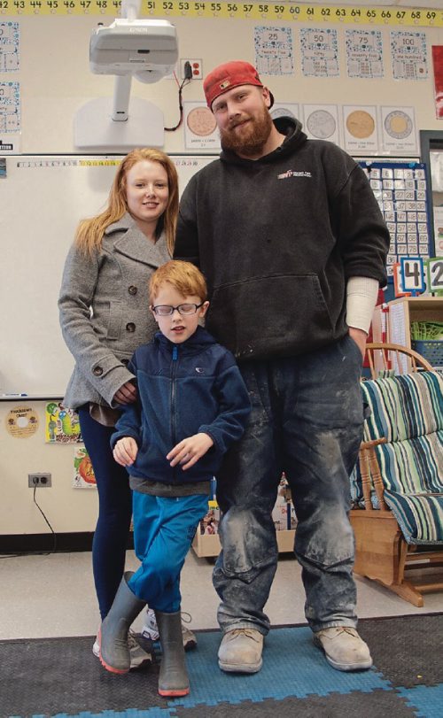 Canstar Community News Kerri, Davin, and Ryan Bazylewski. (SHELDON BIRNIE/CANSTAR/THE HERALD)