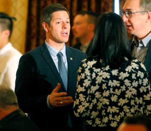 BORIS MINKEVICH / WINNIPEG FREE PRESS
Winnipeg Mayor Brian Bowman, left, talks some people before the speeches at a conference at the Fort Garry Hotel hosted by The Canadian Council for Public-Private Partnerships, (CCPPP) and The Winnipeg Chamber of Commerce. May 2, 2017