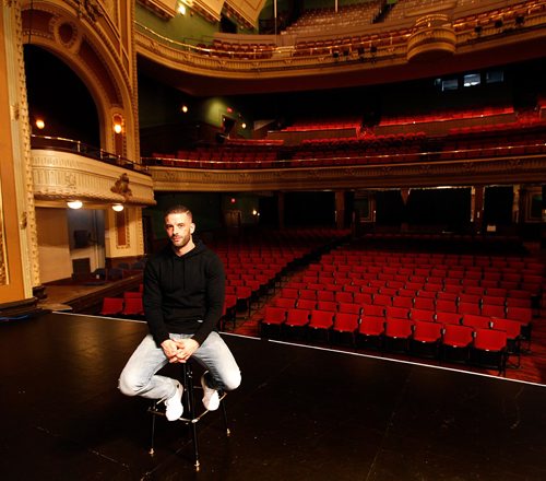 PHIL HOSSACK / WINNIPEG FREE PRESS  -  Darcy Oake poses at the Burton Cummings Theatre, see Randy Turner feature re: Darcy doing local shows as a fundraiser in memory of his brother Bruce....  -  May 3, 2017