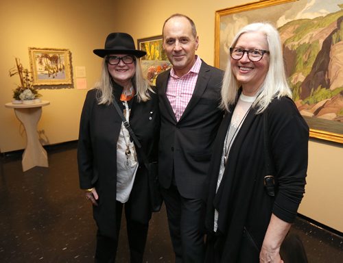 JASON HALSTEAD / WINNIPEG FREE PRESS

L-R: Artist Wanda Koop, WAG director and CEO Stephen Borys and artist and floral interpreter Kathryne Koop at the Art In Bloom show opening on April 20, 2017 at the Winnipeg Art Gallery. (See Social Page)