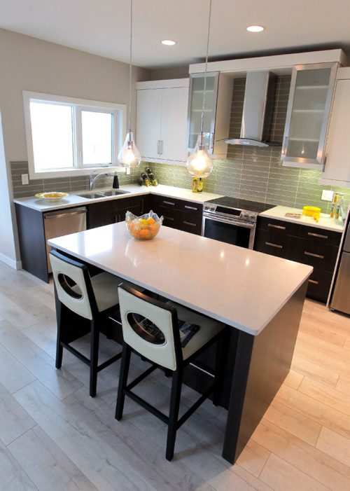 BORIS MINKEVICH / WINNIPEG FREE PRESS
NEW HOMES - 19 Del Monica Road. Open concept main floor. Kitchen with island. TODD LEWYS STORY. May 8, 2017