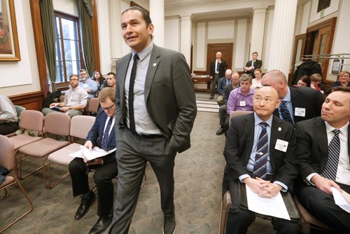 JOHN WOODS / WINNIPEG FREE PRESS
Wab Kinew, NDP MLA enters a public hearing on Bill 29 at the Manitoba Legislature Monday, May 8, 2017.