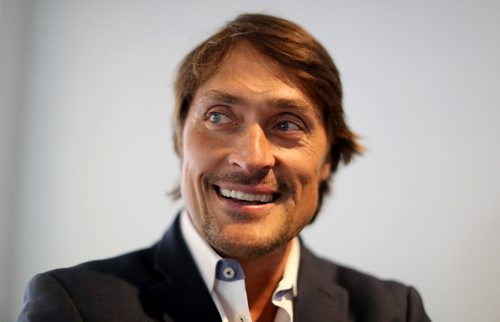 TREVOR HAGAN / WINNIPEG FREE PRESS
Teemu Selanne is the keynote speaker at the Rady Centre fundraising dinner at the Convention Centre, Wednesday, May 10, 2017.
