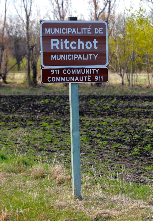 BORIS MINKEVICH / WINNIPEG FREE PRESS
FILES - Municipality of Ritchot sign. May 11, 2017