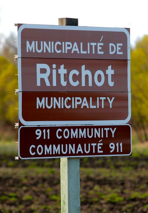 BORIS MINKEVICH / WINNIPEG FREE PRESS
FILES - Municipality of Ritchot sign. May 11, 2017