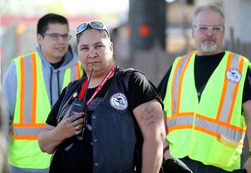 TREVOR HAGAN / WINNIPEG FREE PRESS
Susan Chief, a Team Leader, and other Bear Clan members go on patrol, Thursday, May 11, 2017.