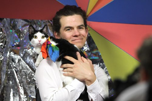 RUTH BONNEVILLE /  WINNIPEG FREE PRESS

DeLayne Toews has his picture taken with  his  cat Penelope Gunter, with Ace Art's Portrait With Your Pet day for a Fundraiser for Ace Art Saturday at Ace Art Studio.
Standup pic 

May 11, 2017