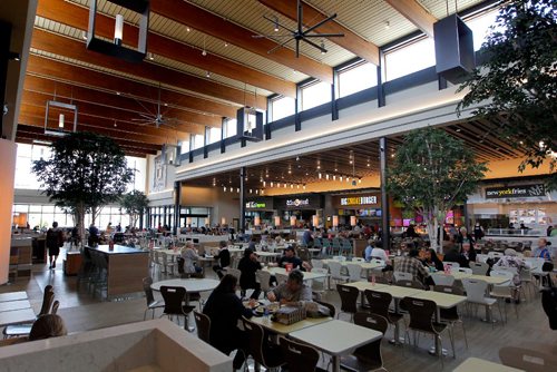 BORIS MINKEVICH / WINNIPEG FREE PRESS
RESTO -  The food court at Outlet Collection Winnipeg. The food court is large and bright. ALSION GILLMOR STORY. May 15, 2017