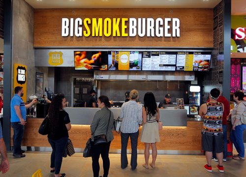 BORIS MINKEVICH / WINNIPEG FREE PRESS
RESTO -  The food court at Outlet Collection Winnipeg. Big Smoke Burger. ALSION GILLMOR STORY. May 15, 2017