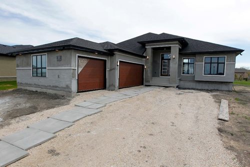 BORIS MINKEVICH / WINNIPEG FREE PRESS
31 Wheelwright Way in Oak Bluff West. Avanti Homes. Exterior of the home is not finished yet. TODD LEWYS STORY. May 15, 2017