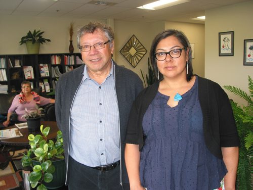 Canstar Community News May 17, 2017 - Southern Network of Care board member Dave Rundle and CEO Tara Petti celebrated the organization's office opening in the Swan Lake First Nations office and professional building in the RM of Headingley on May 17. (ANDREA GEARY/CANSTAR COMMUNITY NEWS)
