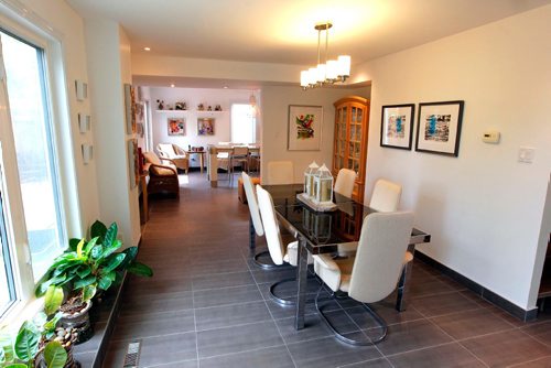 BORIS MINKEVICH / WINNIPEG FREE PRESS
HOMES - 14 Blossom Bay in Charleswood. Dining room. TODD LEWYS STORY May 30, 2017