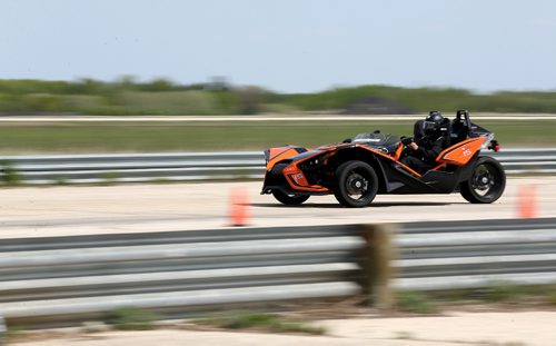 TREVOR HAGAN / WINNIPEG FREE PRESS
The first ever Slingshot Racing Cup in Gimli took place Thursday, June 1, 2017.