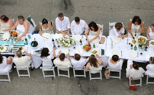 JASON HALSTEAD / WINNIPEG FREE PRESS

The Table for 1200 More on Rorie Street in the east Exchange and around the Richardson Building on June 3, 2017. (See Social Page)