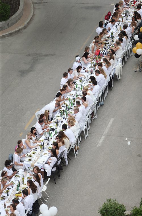 JASON HALSTEAD / WINNIPEG FREE PRESS

The Table for 1200 More on Rorie Street in the east Exchange and around the Richardson Building on June 3, 2017. (See Social Page)