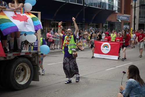 JEN DOERKSEN/WINNIPEG FREE PRESS
A number of organizations, community businesses, public servants and gay straight alliances had floats in Sundays 30th anniversary Pride Parade. Sunday, June 4, 2017.