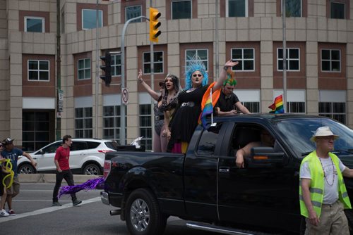 JEN DOERKSEN/WINNIPEG FREE PRESS
A number of organizations, community businesses, public servants and gay straight alliances had floats in Sundays 30th anniversary Pride Parade. Sunday, June 4, 2017.