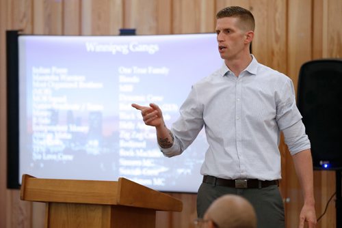 JOHN WOODS / WINNIPEG FREE PRESS
Winnipeg Police get. Steve Mitchell talks about Winnipeg gangs at a community meeting in Winnipeg Monday, June 5, 2017.