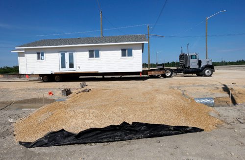 WAYNE GLOWACKI / WINNIPEG FREE PRESS

A new home on a trailer ready to be placed on a lot in the Lake St. Martin First Nation housing development under construction.  Bill Redekop story. June 9  2017