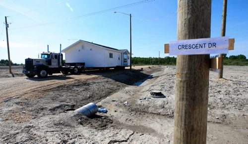 WAYNE GLOWACKI / WINNIPEG FREE PRESS

Temporary street signs in the Lake St. Martin First Nation housing development under construction.  Bill Redekop story. June 9  2017