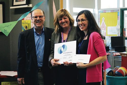 Canstar Community News June 7, 2017 - Canadian Education Association president and CEO Ron Canuel, Ecole Victoria-Albert School increase support teacher Renee Sanguin and principal Nelia Husack with the 2017 CEA Ken Spencer Award for Innovation in Teaching and Learning. (LIGIA BRAIDOTTI/CANSTAR COMMUNITY NEWS/TIMES)