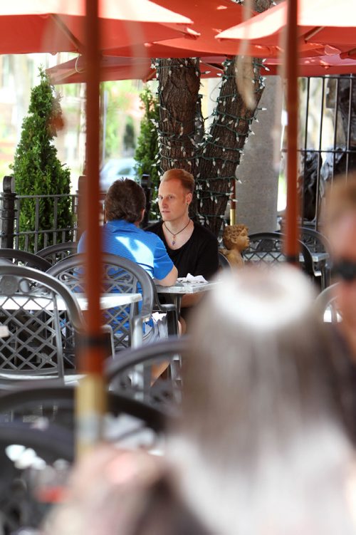 RUTH BONNEVILLE / WINNIPEG FREE PRESS

People on the  patio at Colosseo Restaurant Monday.  

June 12, 2017