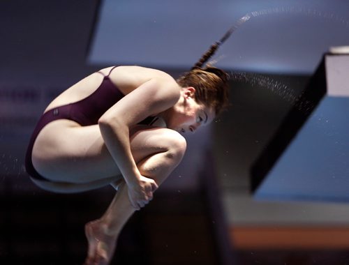 WAYNE GLOWACKI / WINNIPEG FREE PRESS

Provincial diving team member Alyssa Gauthier training in the Pan Am pool.  Taylor Allen story.    June 14   2017