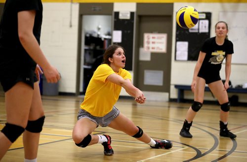 TREVOR HAGAN / WINNIPEG FREE PRESS
Team Manitoba's Taylor Boughton, practicing for the upcoming Canada Summer Games at Dakota Collegiate, Wednesday, June 14, 2017.