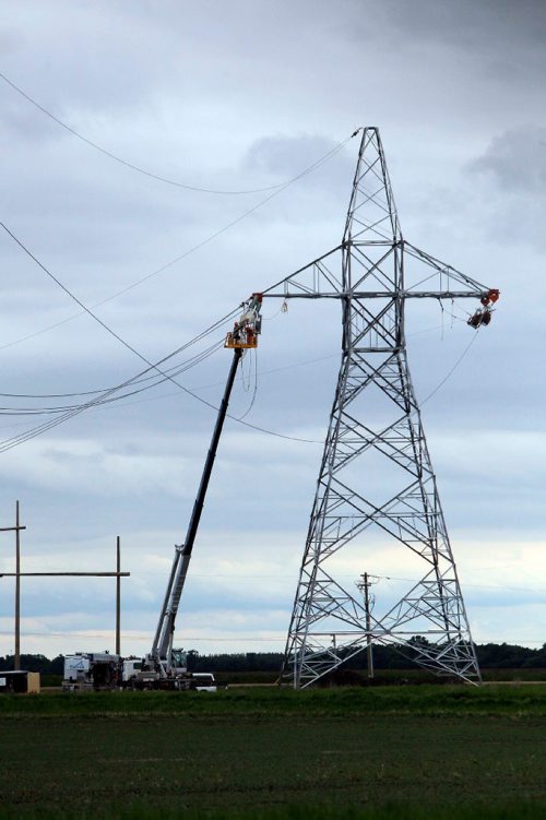 BORIS MINKEVICH / WINNIPEG FREE PRESS
Power lines for Manitoba Hydro Bipole III (3)  get installed near the transcanada Highway #1 and #12 Highway, near Dufresne, Manitoba. June 15, 2017

