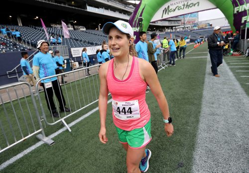 TREVOR HAGAN / WINNIPEG FREE PRESS
Full Marathon, womens winner, Emily Ratzlaff, during the 39th Manitoba Marathon, Sunday, June 18, 2017.