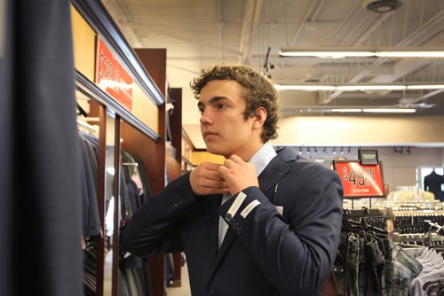 RUTH BONNEVILLE / WINNIPEG FREE PRESS

Feature 2017 Project:  Quinn tries on a suit at Moores to where for his grad.   Final photos of The class of 2017 students in their graduating year from Glenlawn Collegiate in 207.  See story on 13 year documentary on a group of students  who were documented and photographed from their 1st year in kindergarden in Windsor School to their graduating year in 2017 at Glenlawn Collegiate. 


June 20, 2017