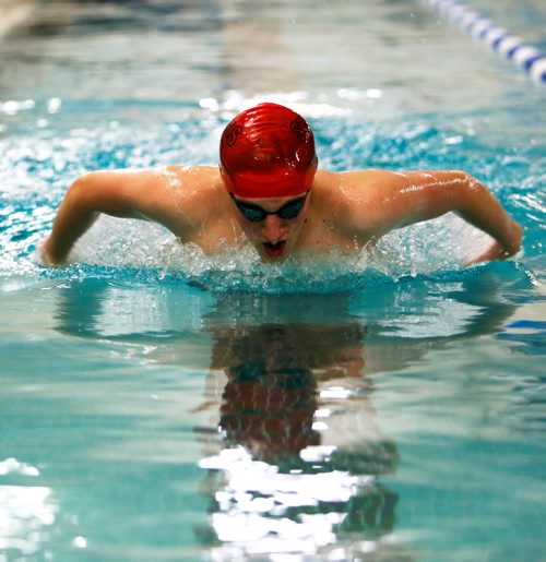 JUSTIN SAMANSKI-LANGILLE / WINNIPEG FREE PRESS
Team Manitoba para-athlete Matt Miller practices his butterfly stroke at the Civic pool Thursday. Miller will be competing in the upcoming Canada Games.
170622 - Thursday, June 22, 2017.