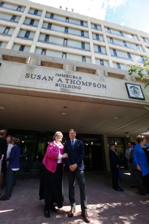WAYNE GLOWACKI / WINNIPEG FREE PRESS

Former Winnipeg Mayor Susan Thompson with Mayor Brian Bowman at the event at City Hall Thursday morning for the naming ceremony for the Susan A. Thompson building formerly the Administration building in the city hall court yard.  Stefanie Lasuik story  June 22   2017