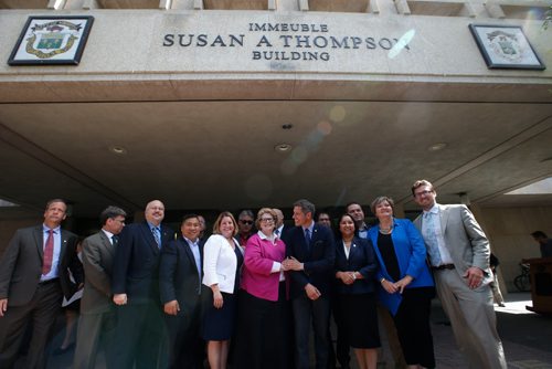WAYNE GLOWACKI / WINNIPEG FREE PRESS

In centre, former Winnipeg Mayor Susan Thompson with Mayor Brian Bowman and members of City Council at the event at City Hall Thursday morning for the naming ceremony for the Susan A. Thompson building formerly the Administration building in the city hall court yard.  Stefanie Lasuik story  June 22   2017