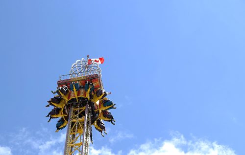 TREVOR HAGAN / WINNIPEG FREE PRESS
After poor weather over the last couple weeks, many people took the opportunity to visit the Red River Ex, Sunday, June 25, 2017.