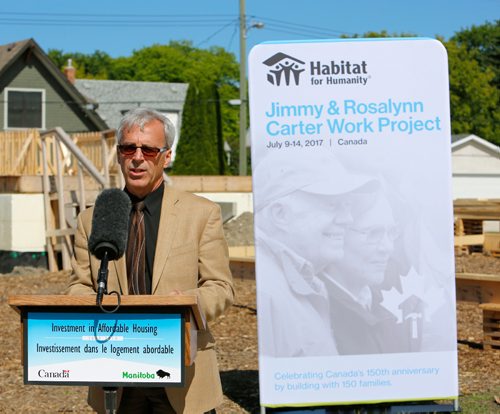 JUSTIN SAMANSKI-LANGILLE / WINNIPEG FREE PRESS
Habitat For Humanity Vice Chair David Hooper speaks at a press event announcing a combined investment of $1.2 million from the provincial and federal governments into affordable housing for Manitobans.
170626 - Monday, June 26, 2017.