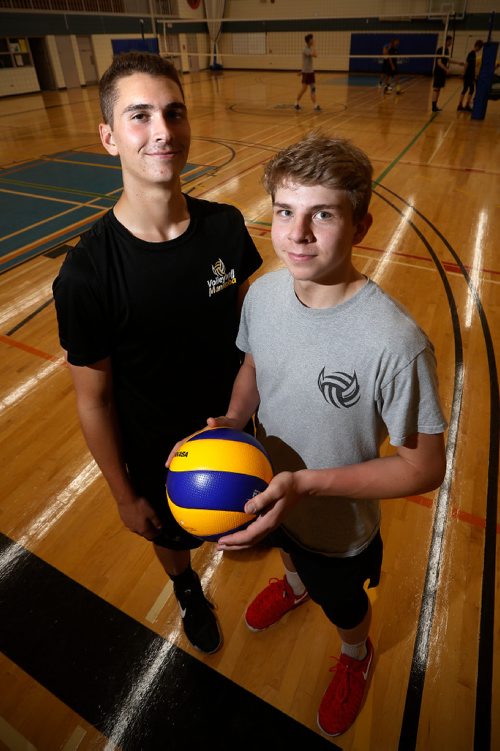 JOHN WOODS / WINNIPEG FREE PRESS
Manitoba volleyball players Owen Schwartz (L) and Jack Mandryk are off to the Canada Summer Games and are photographed during practise at College Jeanne-Sauve in Winnipeg Monday, June 26, 2017.