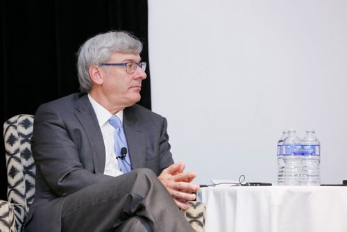 JUSTIN SAMANSKI-LANGILLE / WINNIPEG FREE PRESS
RBC CEO Dave McKay talks with Free Press Reporter Martin Cash following a presentation at an event hosted by the Asper School of Business Thursday at the Fairmont Hotel.
170629 - Thursday, June 29, 2017.