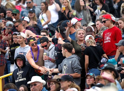 PHIL HOSSACK / WINNIPEG FREE PRESS  -   Fans let loose as Tim Hicks worked the crowd Friday evening Friday at Dauphin's Country Festival.   -  June 30 2017