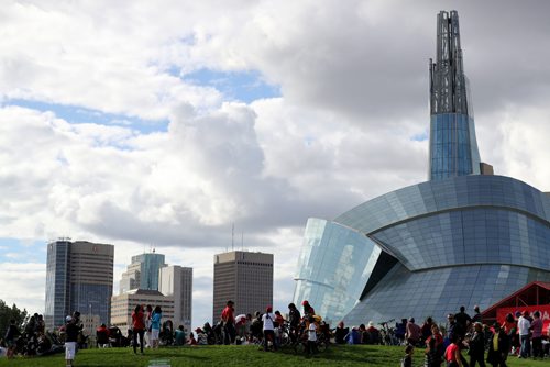 TREVOR HAGAN / WINNIPEG FREE PRESS
Crowds watching Attica Riots during Canada Day and Canada 150 celebrations at The Forks, Saturday, July 1, 2017.