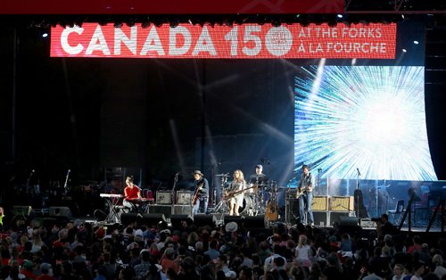 TREVOR HAGAN / WINNIPEG FREE PRESS
Whitehorse performs during Canada Day and Canada 150 celebrations at The Forks, Saturday, July 1, 2017.