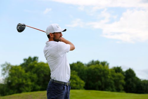 JUSTIN SAMANSKI-LANGILLE / WINNIPEG FREE PRESS
Jordy Lutz from Winnipeg drives the ball Monday at Southwood Golf and Country Club during Qualifications for the Players Cup.
170703 - Monday, July 03, 2017.