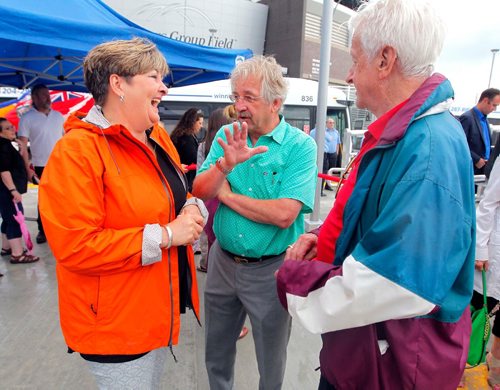 BORIS MINKEVICH / WINNIPEG FREE PRESS
Stadium Station at Investors Group Field. Opening of Stadium Station, the first piece of the Southwest Transitway Stage 2. From left, Councillor South Winnipeg  St.Norbert Ward Janice Lukes, cousins George Bohbmier and Bob Bohbmier. CAROL SANDERS STORY. July 4, 2017
