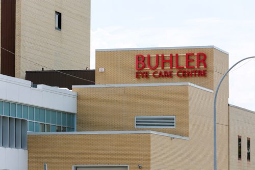JUSTIN SAMANSKI-LANGILLE / WINNIPEG FREE PRESS
A sign for the Buhler Eye Care Centre is seen on the roof of the Misericordia Health Centre Tuesday. The health centre announced today it will continue to see patients with urgent eye issues 24/7, despite its urgent care centre closing in the fall.
170704 - Tuesday, July 04, 2017.