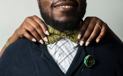 DAVID LIPNOWSKI / WINNIPEG FREE PRESS


Owner of Lula Nga, Guylain Nkongolo, poses for photographs Wednesday July 5, 2017.

They run a local business that specializes in one-of-a-kind bowties, pocket squares and flower pins that reflect the culture of Guylain's home country, Congo. 
