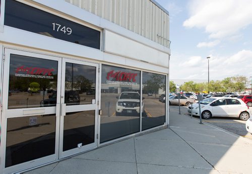 JUSTIN SAMANSKI-LANGILLE / WINNIPEG FREE PRESS
The Canadian Interagency Forest Fire Centre is headquartered in an unassuming commercial building near the airport.
170710 - Monday, July 10, 2017.